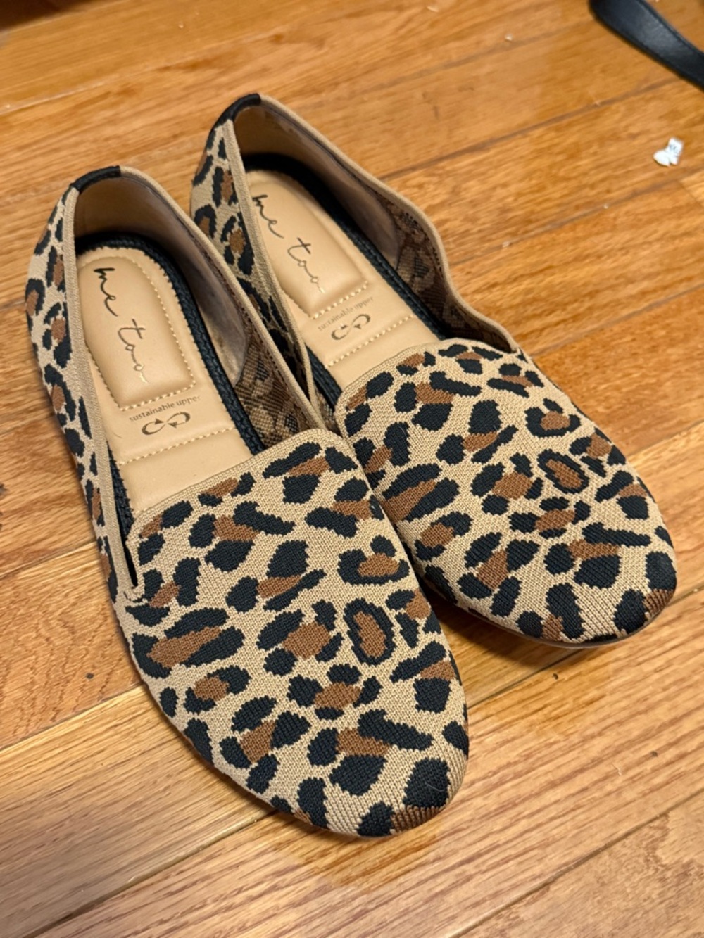 me too Leopard-Print Slip-On Flats in Tan, Brown and Black